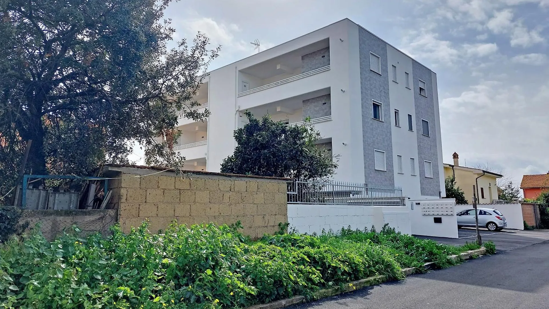 Andrea Home- Collegato A Roma E Aeroporto Fiumicino Apartment